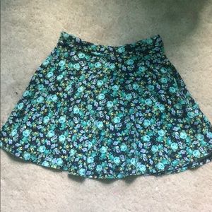 Forever 21 floral blue skater skirt (xs)